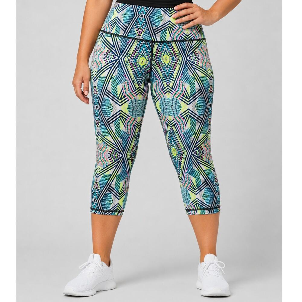 Victoria’s Secret VSX Sport Neon Geometric Crop Leggings Large